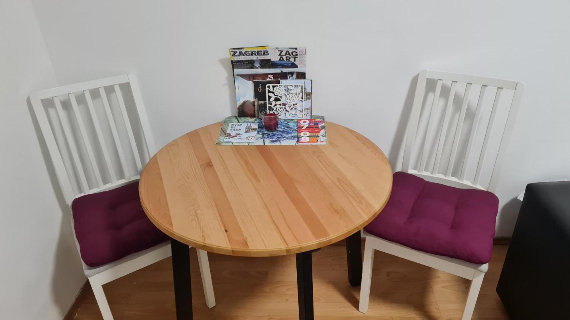 Apartman "Britanac" ซาเกร็บ ภายนอก รูปภาพ